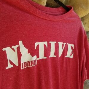 Red Native "Idaho" T-Shirt